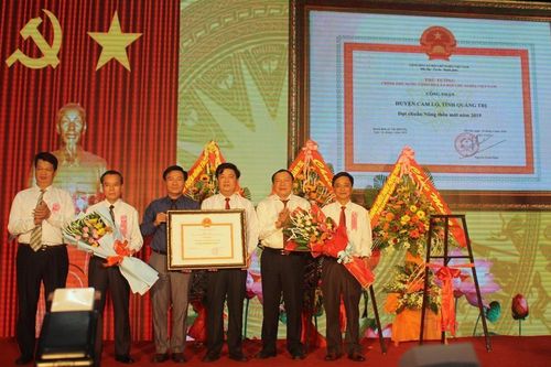 Quảng Trị: Công bố huyện Cam Lộ đạt chuẩn Nông thôn mới