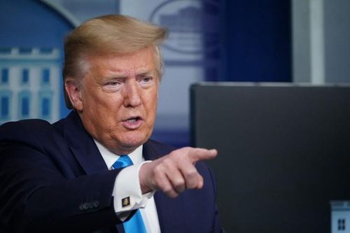 Tổng thống Trump đang toan tính gì trước bầu cử?