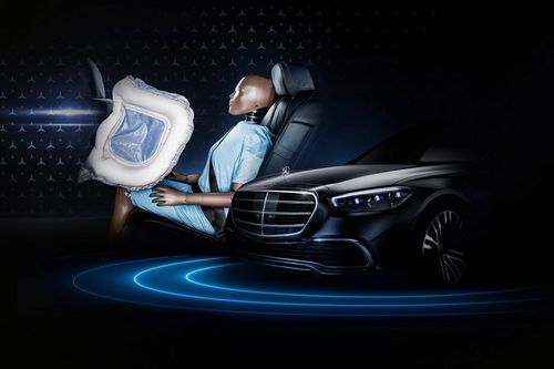 Mercedes S-Class 2021 - ôtô đầu tiên có túi khí cho hàng ghế sau