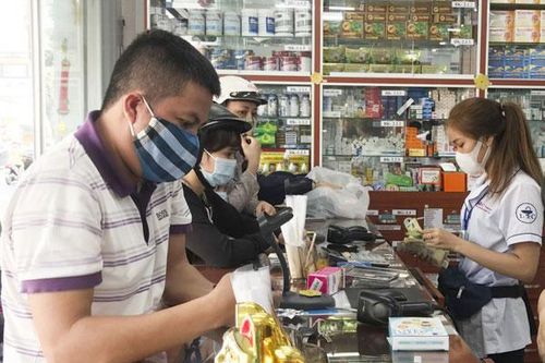Tăng cường giám sát các trường hợp có biểu hiện cảm cúm, ho, sốt