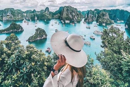 Blogger Mỹ nói gì khi ghé thăm vịnh Hạ Long?