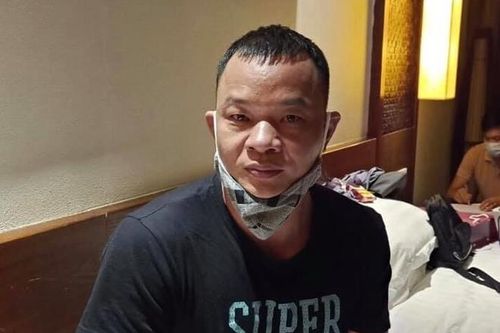 Bắt giữ đối tượng người nước ngoài đưa người nhập cảnh trái phép