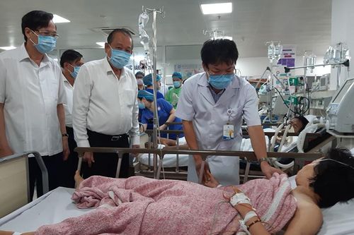 Họp báo vụ tai nạn giao thông đặc biệt nghiêm trọng tại Quảng Bình