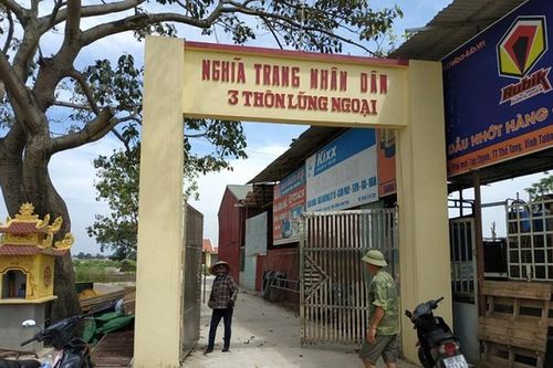 Thôn có 2 nghĩa trang, người chết không có chỗ chôn: 'Nhiều lần huyệt mới trùng huyệt cũ'