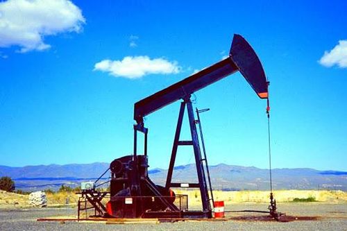 Giá xăng dầu hôm nay ngày 26/7: Tiếp tục giảm, lao dốc 'không phanh'