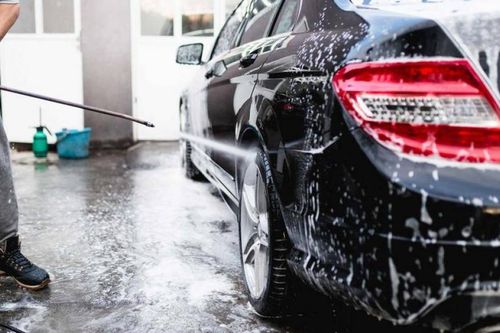 Những điều tuyệt đối tránh khi rửa xe để xế yêu không bị tã