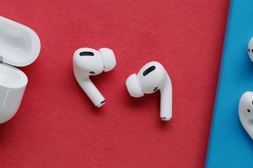 Đố bạn biết vì sao tai nghe iPhone luôn có những lỗ hổng kì quặc?