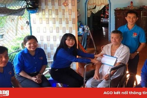 Ra quân 'Ngày chủ nhật xanh' tại huyện Tịnh Biên