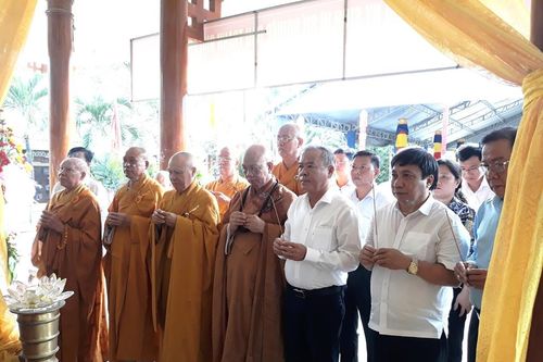 TP.HCM : BTS Phật giáo H.Nhà Bè tưởng niệm liệt sĩ