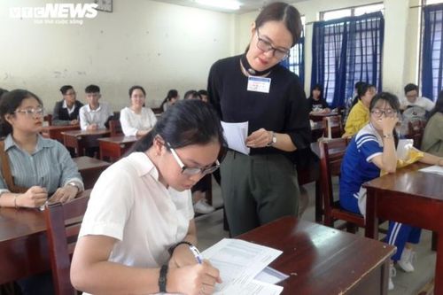 Đà Nẵng cho học sinh nghỉ học từ 13h ngày 26/7