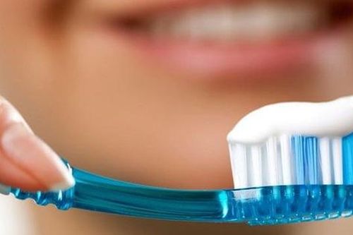 Điểm mặt những thói quen xấu người Việt rất hay gặp khi vệ sinh răng miệng