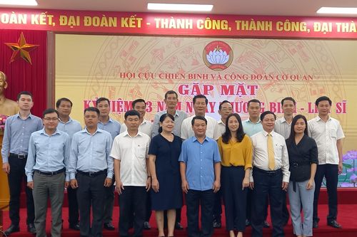 Mặt trận Trung ương gặp mặt thân nhân các thương binh, liệt sỹ