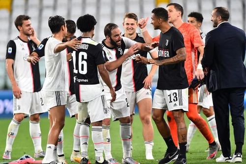 Juventus tạo chuỗi thành tích vô tiền khoáng hậu