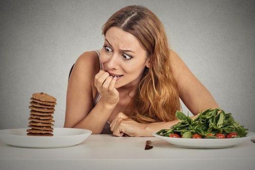 Dấu hiệu thèm ăn cảnh báo cơ thể có vấn đề