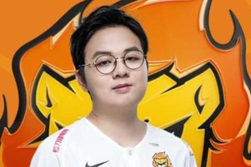 Thần rừng SofM tỏa sáng đưa Suning vào play-off LPL