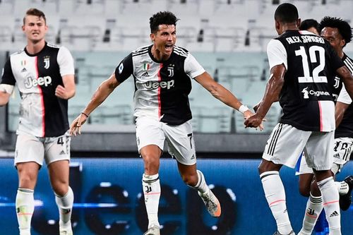 Juventus 2-0 Sampdoria: Ronaldo tỏa sáng, Juve vô địch Serie A lần thứ 9 liên tiếp
