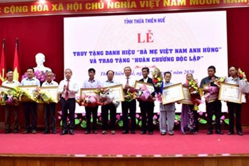 Thừa Thiên - Huế: Lễ truy tặng danh hiệu 'Bà mẹ Việt Nam anh hùng'