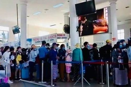 Quảng Ngãi: Đưa 2.000 du khách rời đảo Lý Sơn phòng chống Covid-19