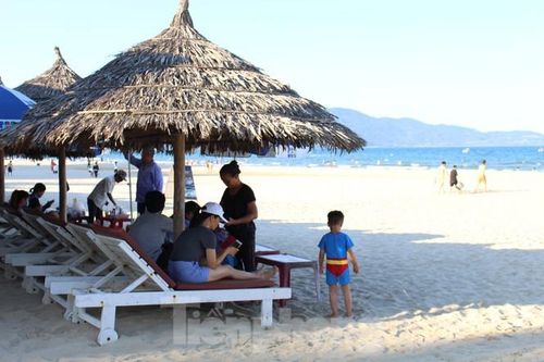 Liên tiếp ca mắc mới COVID-19 ở Đà Nẵng, lo ngại du lịch lại điêu đứng