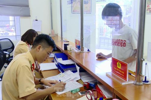 Cục trưởng CSGT: Không gây phiền hà, khó khăn khi cấp đổi biển vàng