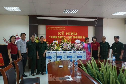 Tặng máy lọc nước cho Trung tâm Điều dưỡng tỉnh Bắc Giang
