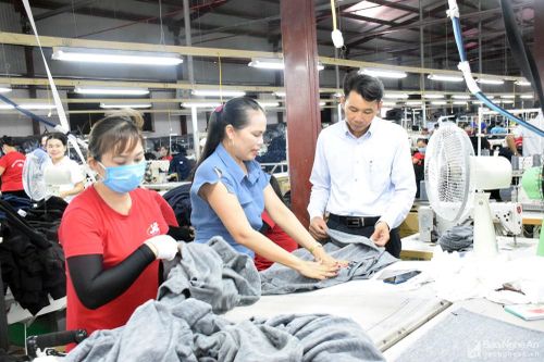 Công ty may Mạnh Thành - điểm sáng về tạo việc làm cho lao động ở Tân Kỳ