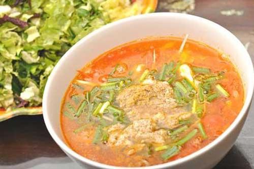 Học cách nấu canh riêu cua đồng ngon chuẩn vị cho mùa hè thanh mát