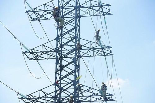 Đảm bảo an toàn lưới điện trước mùa mưa bão