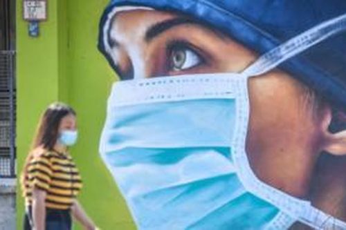 COVID-19 vẫn 'nóng', người không đeo khẩu trang bị phạt 27 triệu đồng