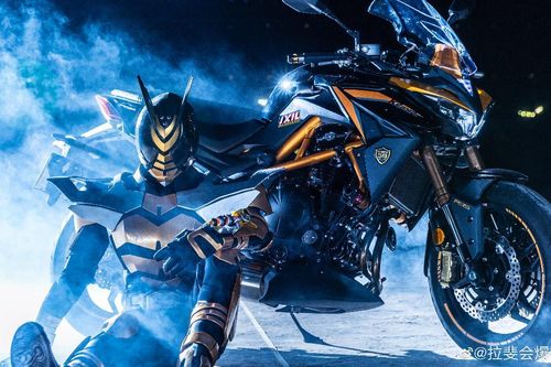 Ngắm bộ ảnh cosplay Kamen Rider The Bee siêu đẳng cấp của các fan