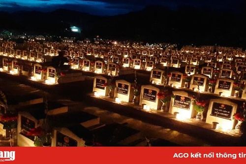 Thắp nến tri ân tại Nghĩa trang liệt sĩ Dốc Bà Đắc