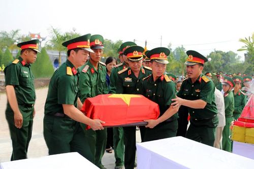 Đưa các anh trở về quê hương