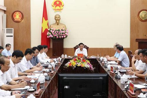 Họp khẩn cấp bàn các biện pháp phòng, chống dịch COVID-19