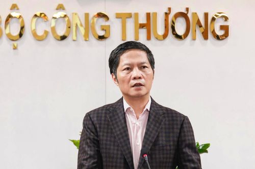 Bộ trưởng Trần Tuấn Anh trả lời phỏng vấn trước thềm Đại hội Đảng Bộ Công Thương