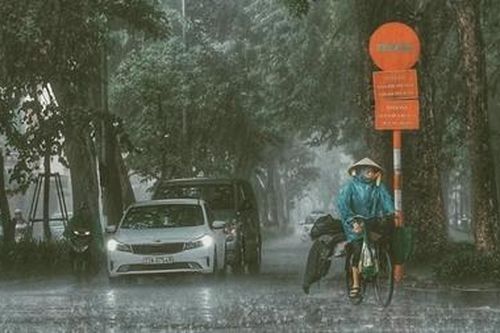 Đầu tuần, Bắc Bộ mưa to nhiều nơi, Trung Bộ nắng cháy da