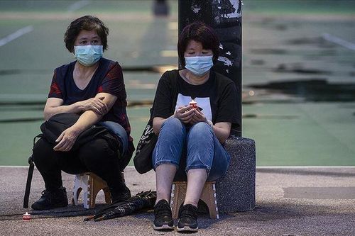 Hong Kong (Trung Quốc) siết chặt các biện pháp kiềm chế Covid-19