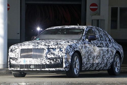 Xe siêu sang Rolls-Royce Ghost đời mới lần đầu lộ diện