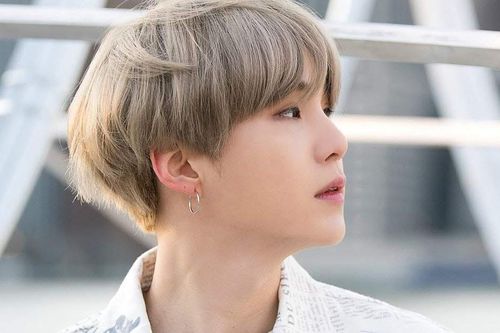 Suga BTS tiết lộ sở thích kì lạ mỗi khi buồn chán khiến nhiều học sinh... 'chết khiếp'!