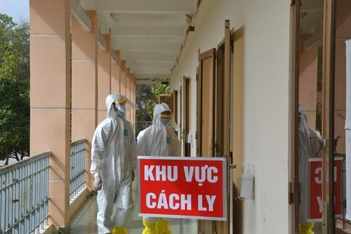 Hai trường hợp tiếp xúc gần bệnh nhân 420 âm tính với SARS- CoV-2