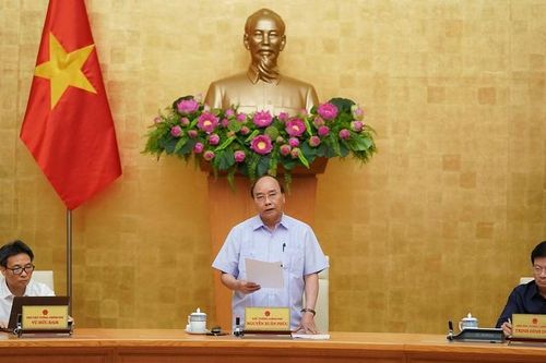 Thủ tướng Nguyễn Xuân Phúc: Chủ động chống dịch, không để lây lan, bùng phát