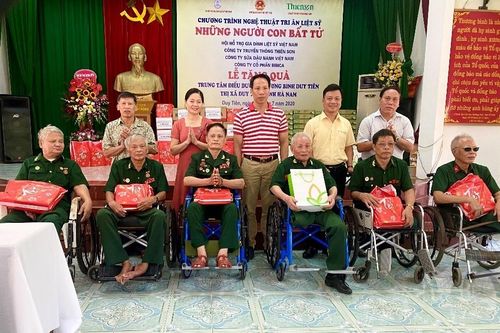 Chương trình 'Những người con bất tử'- Tri ân các anh hùng liệt sĩ