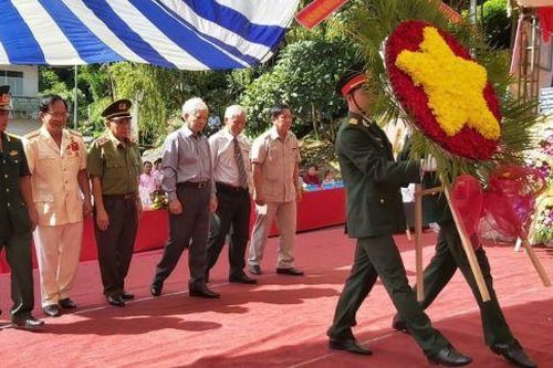 Nhớ ơn liệt sỹ, đáp nghĩa đồng bào