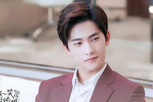 Dương Dương nguy cơ mất vai diễn trong phim mới 'Em là niềm kiêu hãnh của anh'