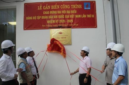 NMNĐ Sông Hậu 1 đốt lửa thành công lần đầu Lò hơi Tổ máy số 1