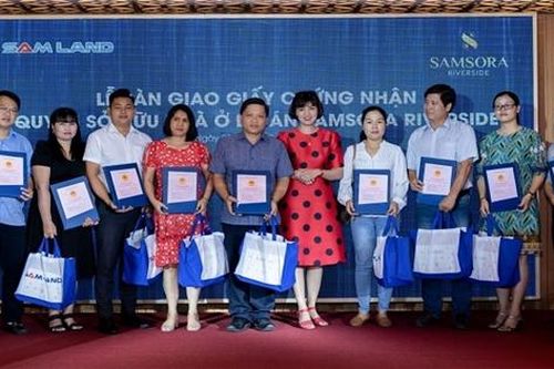 Samland bàn giao sổ hồng cho cư dân Samsora Riverside