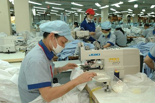 Duy trì tăng trưởng ngành dệt may: Xác định 'sân nhà' là điểm tựa