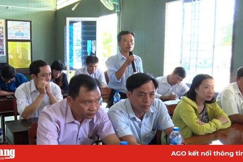 Đại biểu HĐND tỉnh, huyện tiếp xúc cử tri 3 xã huyện Phú Tân