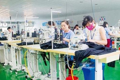 Tăng cường xây dựng Đảng, khai thác các nguồn lực đưa Yên Lập phát triển bền vững