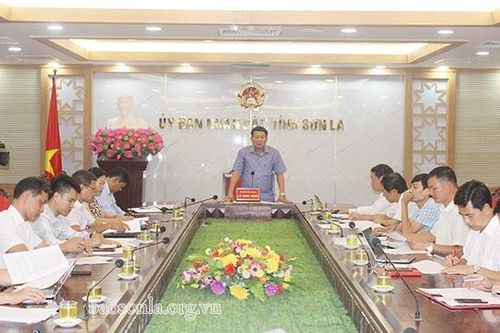 Đẩy nhanh tiến độ thực hiện Dự án Hồ thủy lợi bản Mòng và Dự án Hệ thống thủy lợi Nà Sản