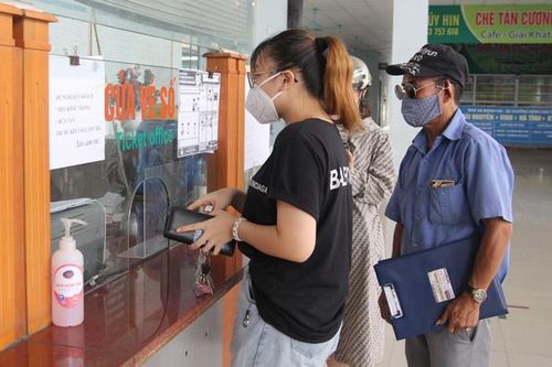 Khẩn trương rà soát người trở về từ vùng dịch